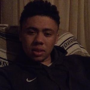 Meet your Posher, Adrian